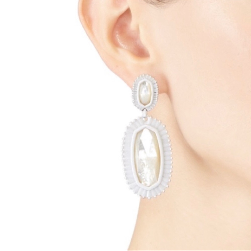 NWOT Kendra Scott "Kaki" Earrings